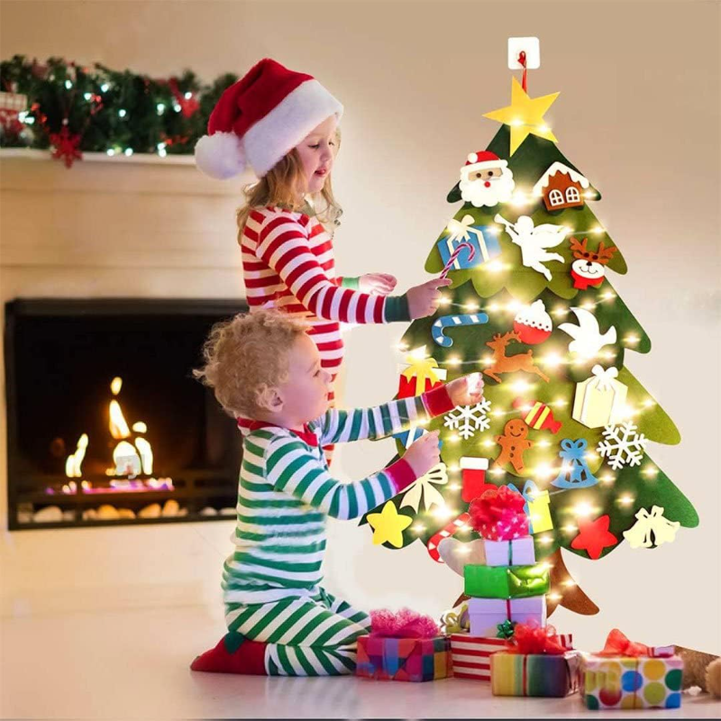 DIY Felt Christmas Tree Set for Toddlers & Kids